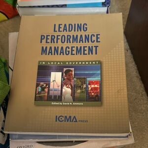 Leading Performance Management Book